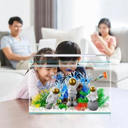 Astronaut Aquarium Decoration – Creative Fish Tank Ornament